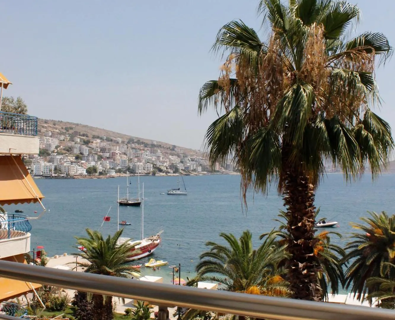 Andrea'S Apartment Sarande Albania